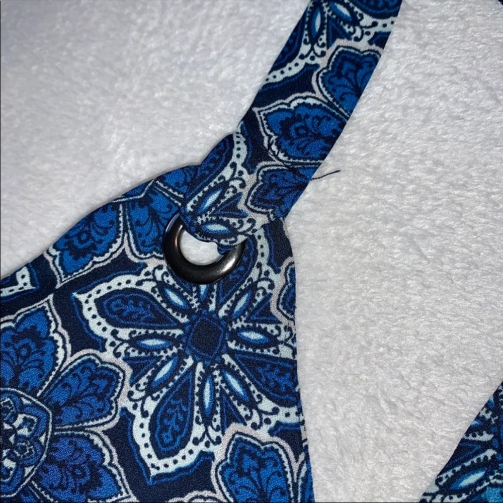 Tank Top - Picture 4 of 4